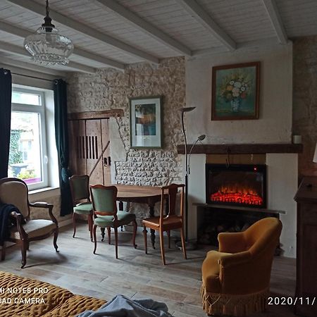 Chez Marek Et Urszula Bed & Breakfast Le Langon Exterior photo